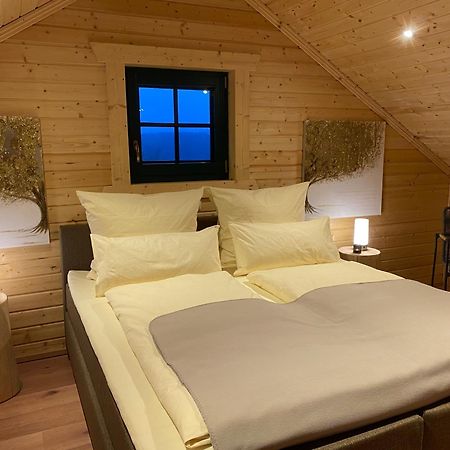 Esch  Holzhaus Onkel Fritz Mit Sauna Und Whirlwanne מראה חיצוני תמונה
