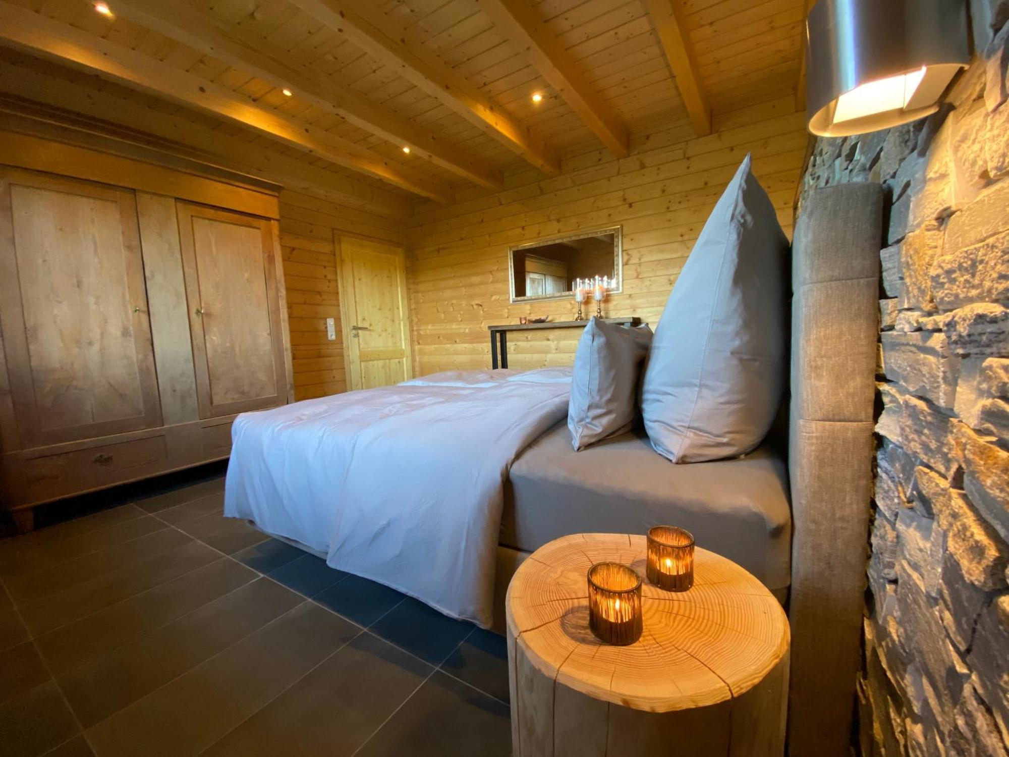 Esch  Holzhaus Onkel Fritz Mit Sauna Und Whirlwanne מראה חיצוני תמונה